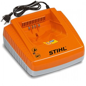 AL300 / Chargeur rapide AL 300 Pour recharger rapidement vos batteries STIHL